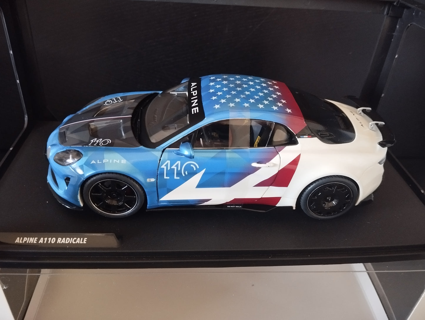 1/18 ALPINE A110 Radical US Racing 2023 Bleu