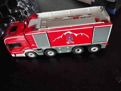 1:43 camion pompier Man TGS Proteux neuf rouge