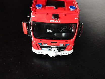 1:43 camion pompier Man TGS Proteux neuf rouge