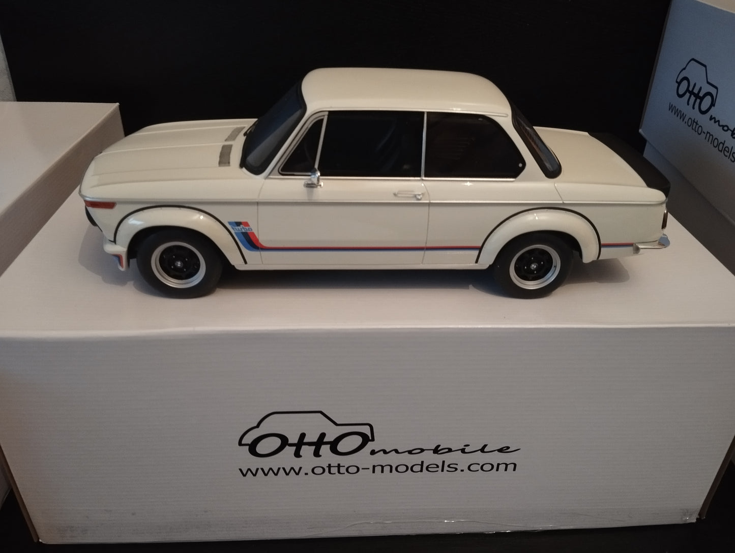 1/12 BMW 2002 Turbo Chamonix white 1974 G077 youngtimer coupé Ottomobile neuve