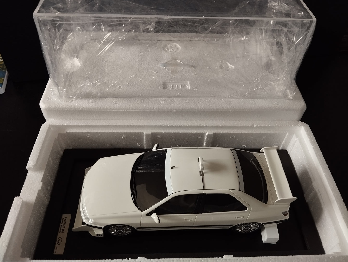 1:18 Peugeot 406 Taxi Ot 169 Ottomobile